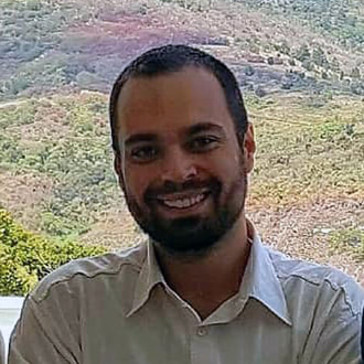 Syrios Gomes